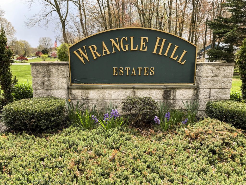 Wrangle Hill Estates Entry Sign